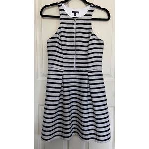 Express black and white dress